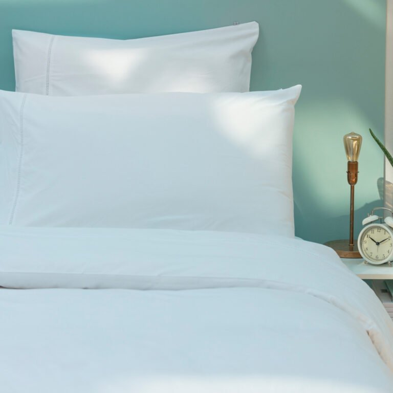 Cotton Percale Lace Trim Pillowcase snow white 2