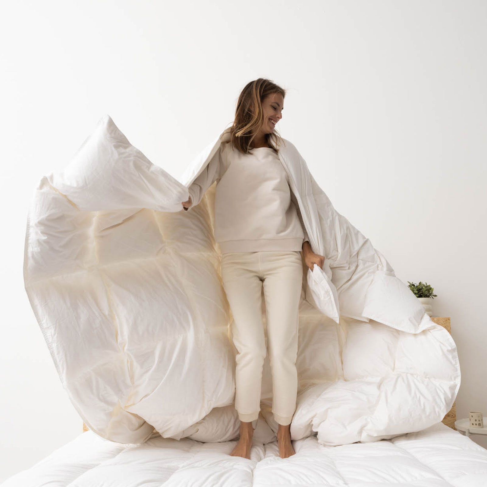 Couette naturelle tempérée chaude · Duvet français · Coton bio · Kalani