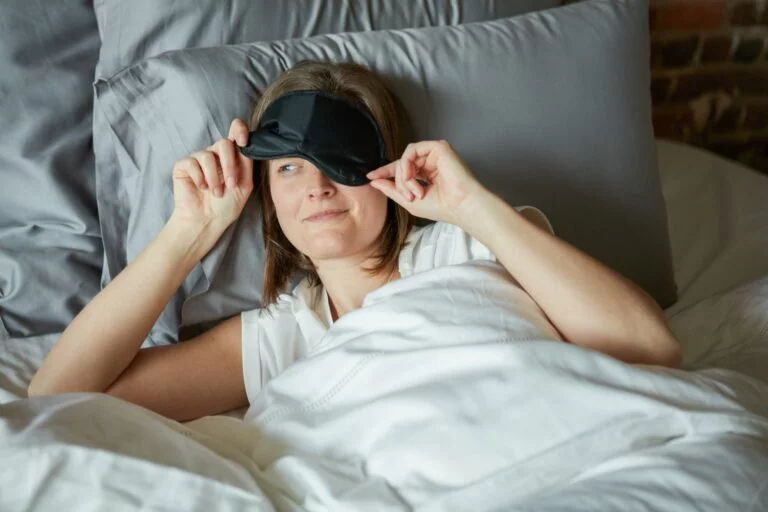SLEEP TIPZZZ #9: Eat well to sleep well!