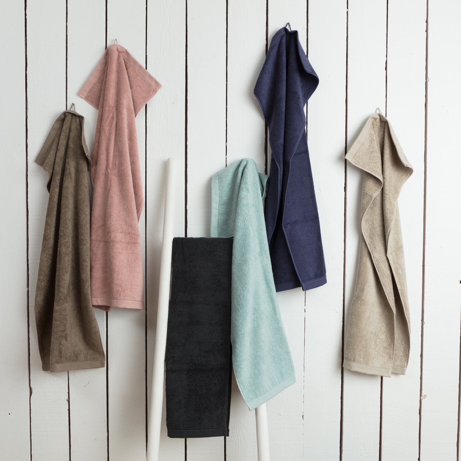 Discover Luxury Hand Towel · Organic & ethical · Kalani