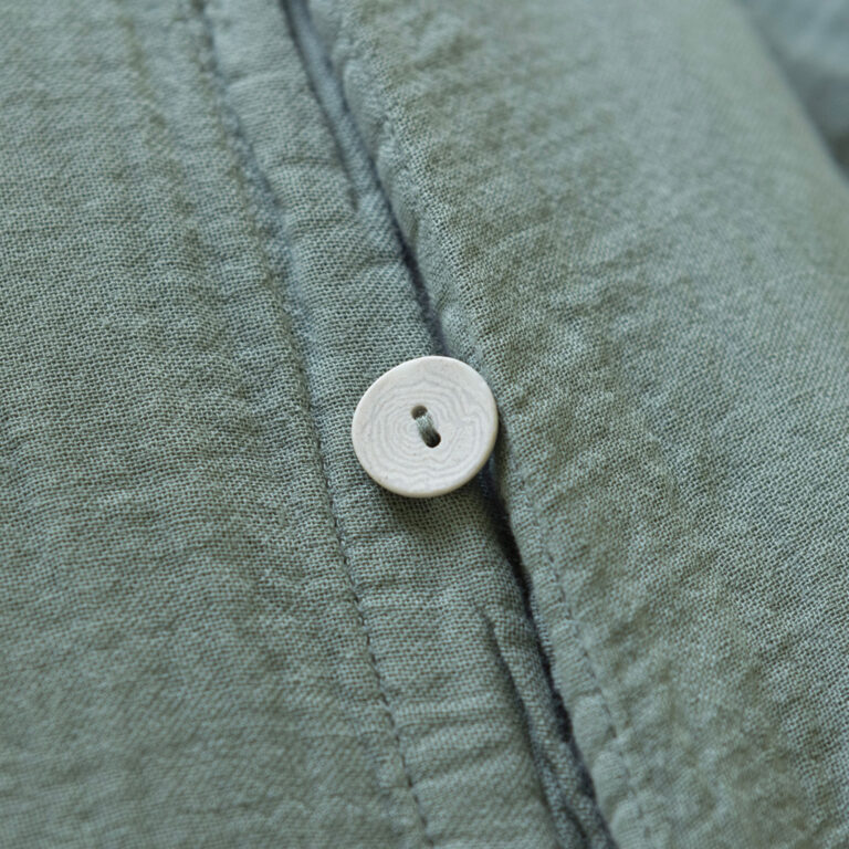 cotton-gauze-duvet-cover-sage-bedroom-buttons-3