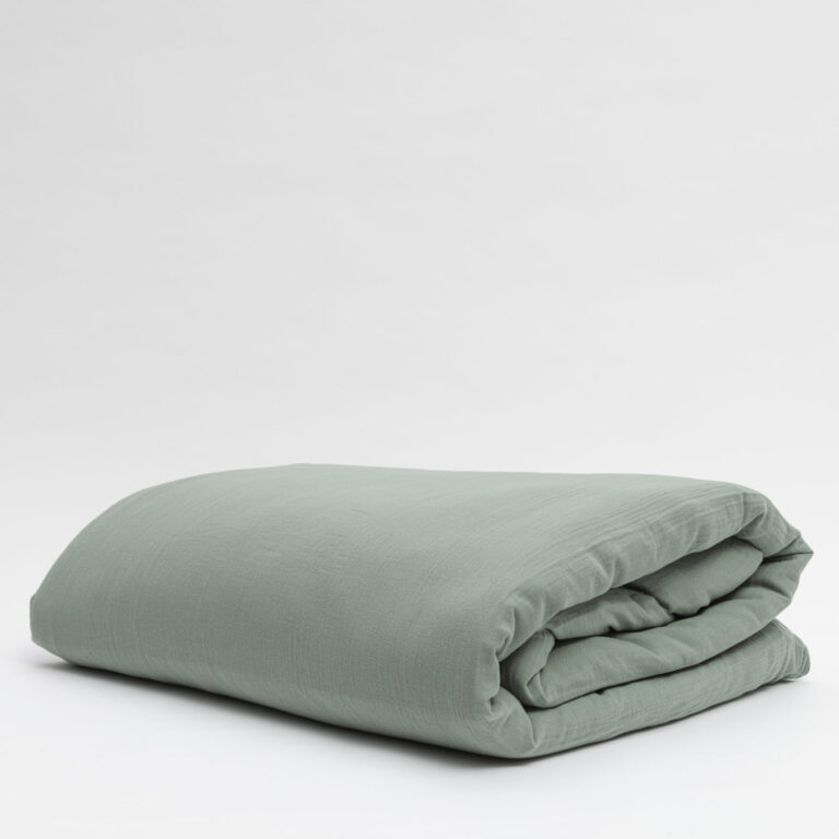 cotton-gauze-duvet-cover-sage-packshot-rolled-1