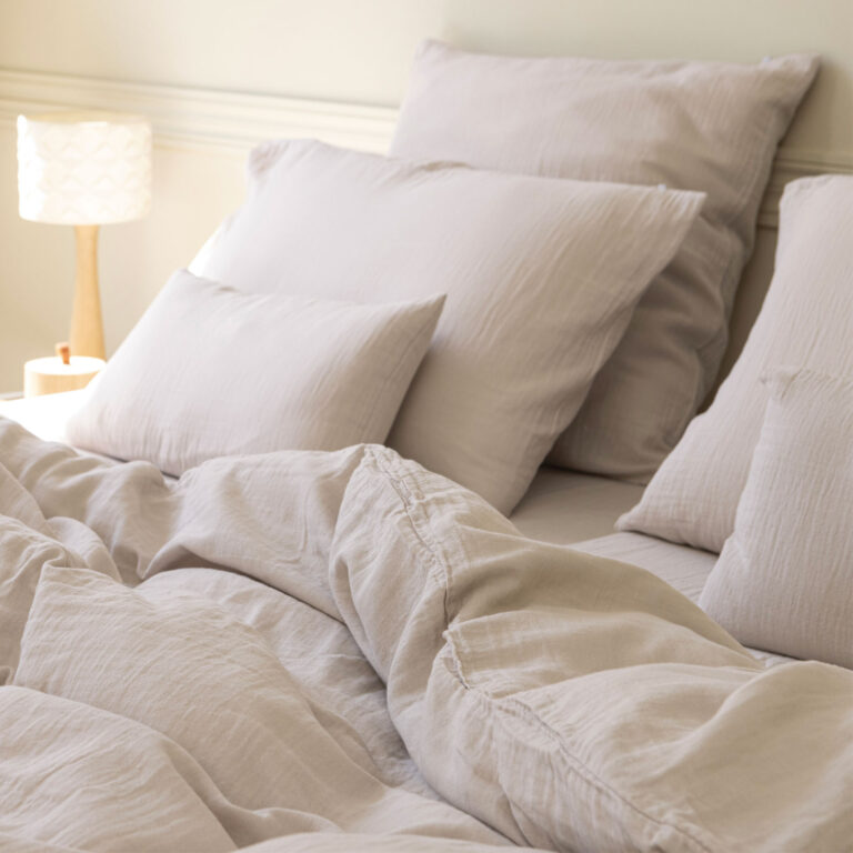 cotton-gauze-duvet-cover-sand-bedroom-2