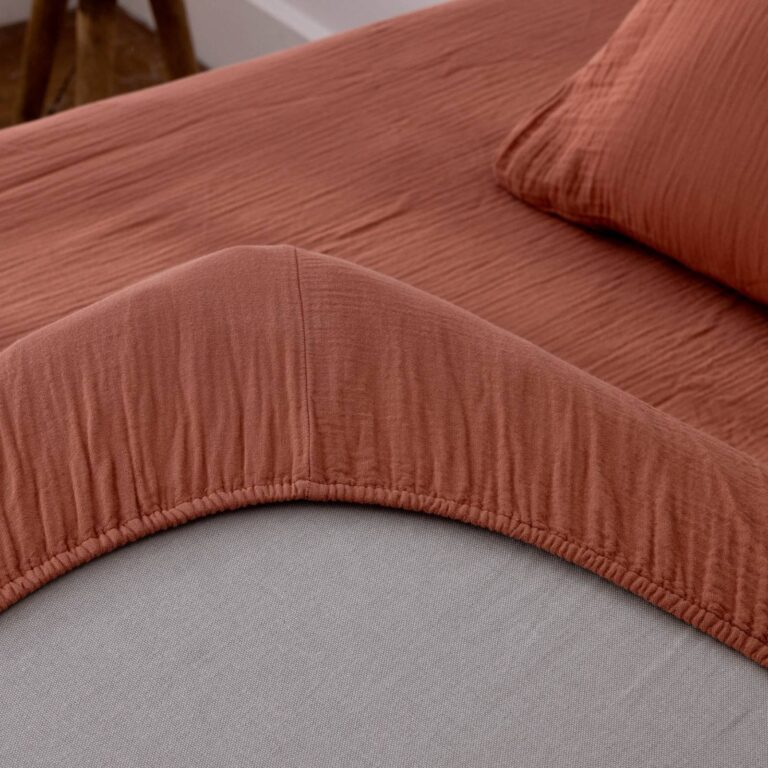 cotton-gauze-fitted-sheet-terracotta-ambiance-1