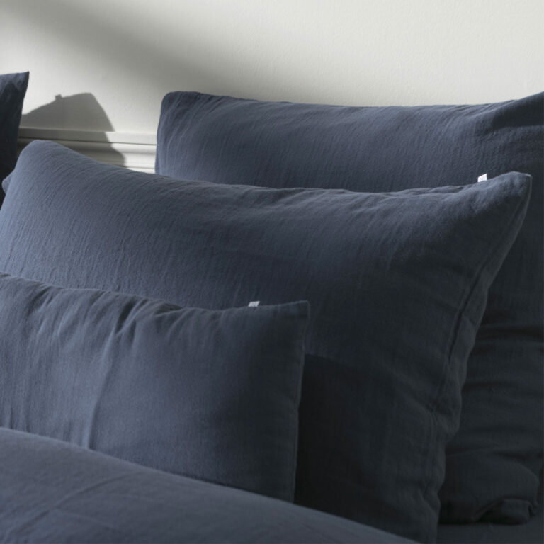 cotton-gauze-pillowcase-ocean-blue-bedroom-close-up-5