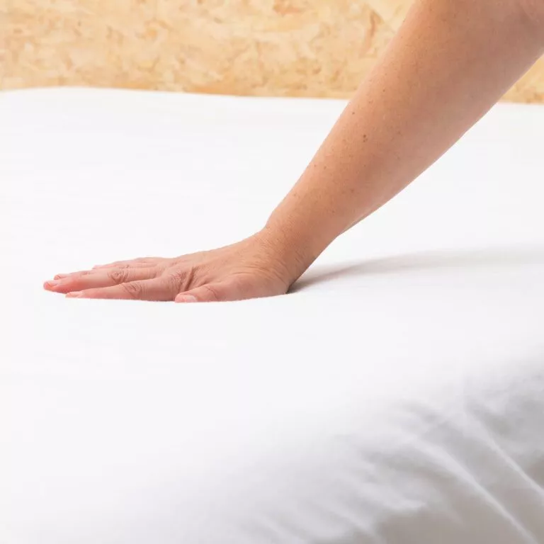 cotton-mattress-protector-2