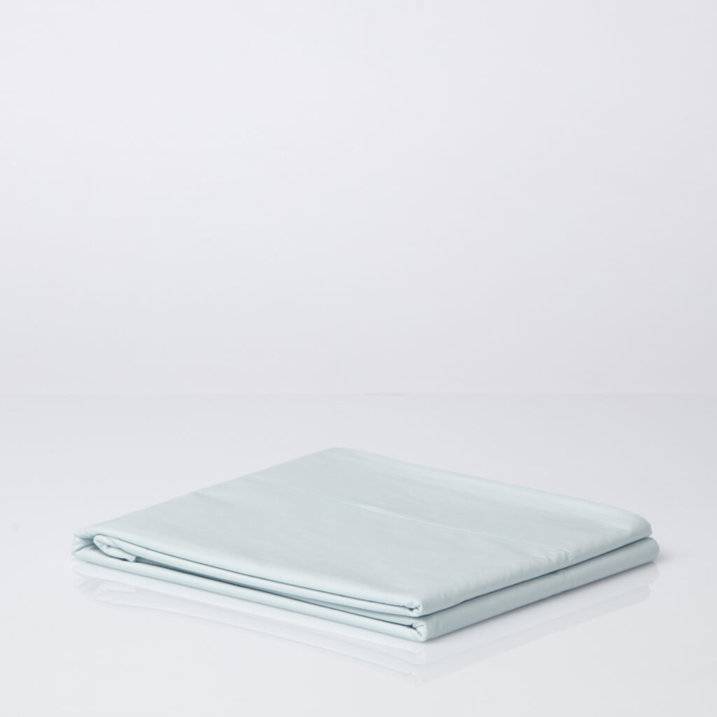cotton-percale-flat-sheet-air-blue-1