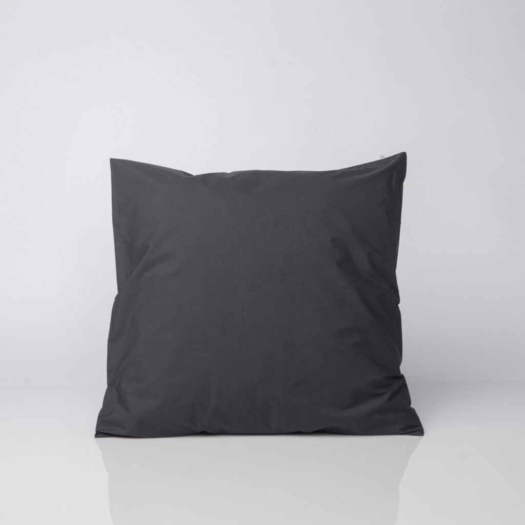 cotton-percale-pillowcase-lava-grey-2