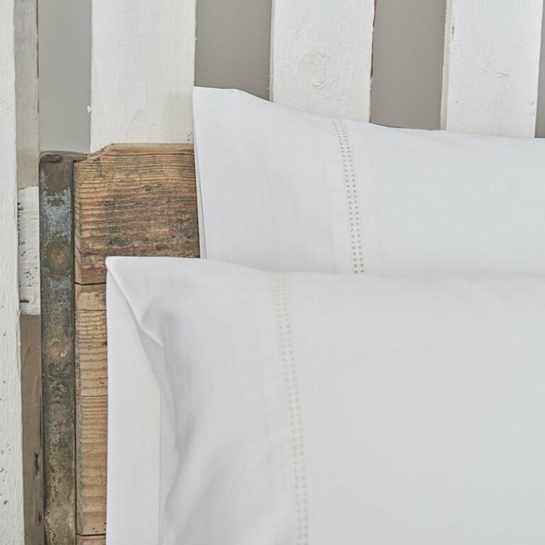 Cotton Sateen Lace Trim Pillowcase Snow White 1