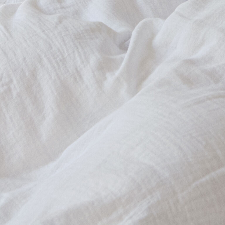 cotton-gauze-duvet-cover-snow-white-bedroom-fabric-4