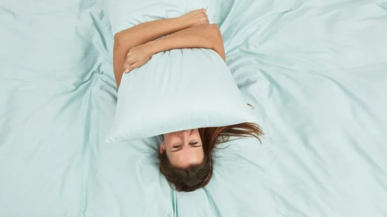 Qu’est ce qui fait que des draps de lit sont doux ?