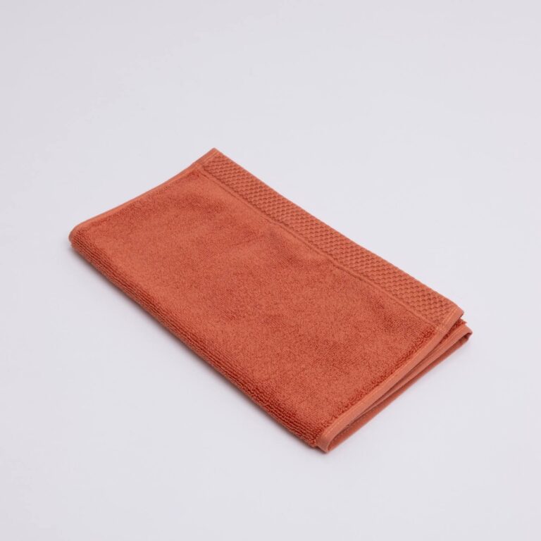 luxury-guest-towel-terracottta-packshot-folded-1