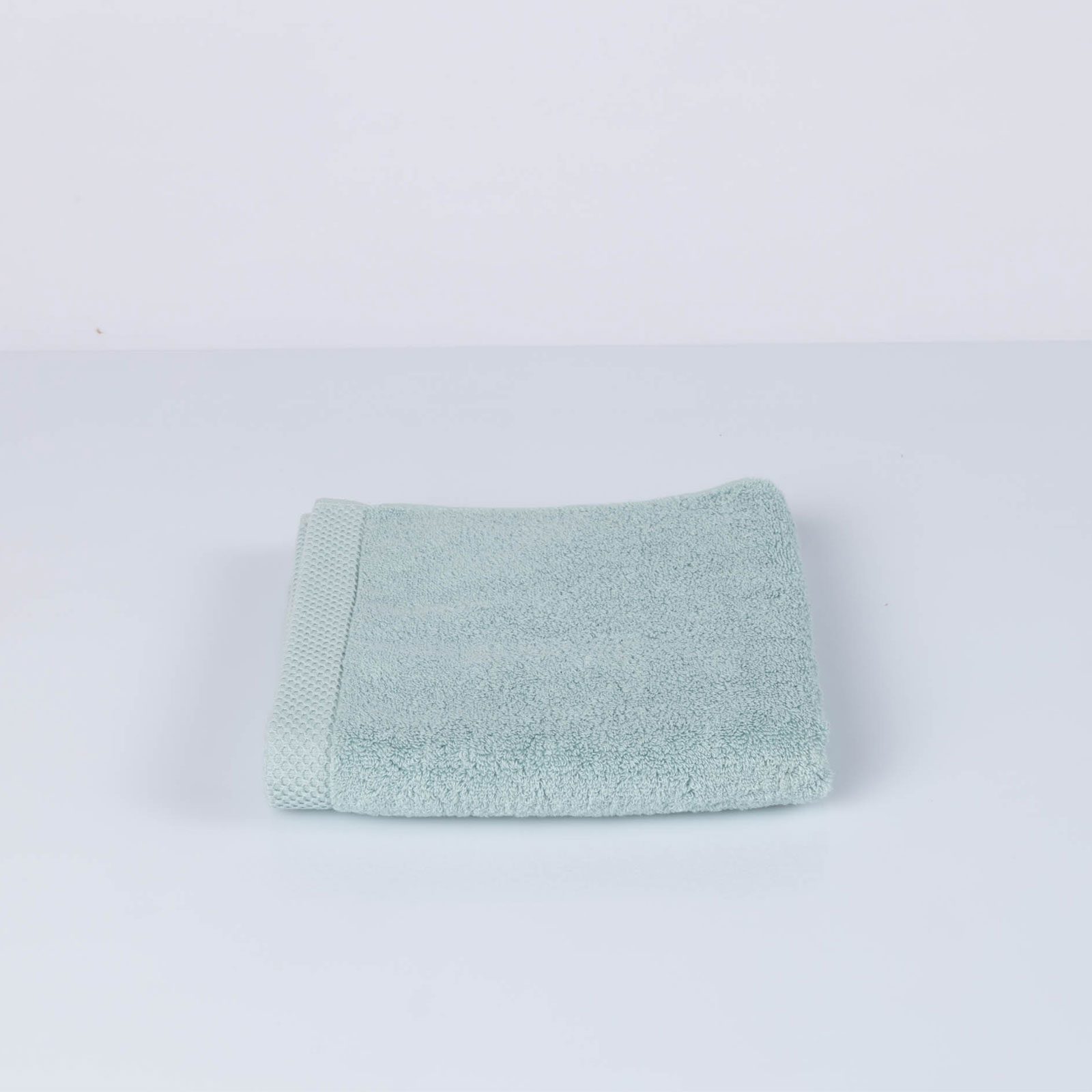 Katoenen Turquoise Handdoeken De Witte Lietaer Handdoekenset - 2 Gezichtsdoeken 2 Handdoeken 50x100 2 Badhanddoeken 70x140 Cm Gezichtsdoeken En Handdoeken