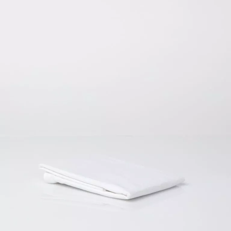 pillow-protector-snow-white-1