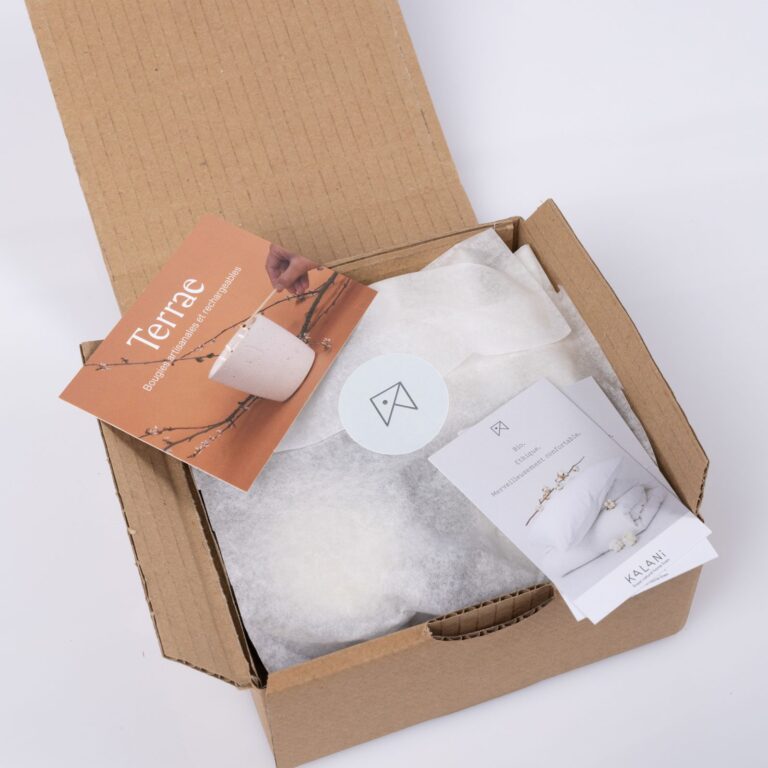 soja-wax-terrae-set-of-3-candles-pure-white-4x7-10