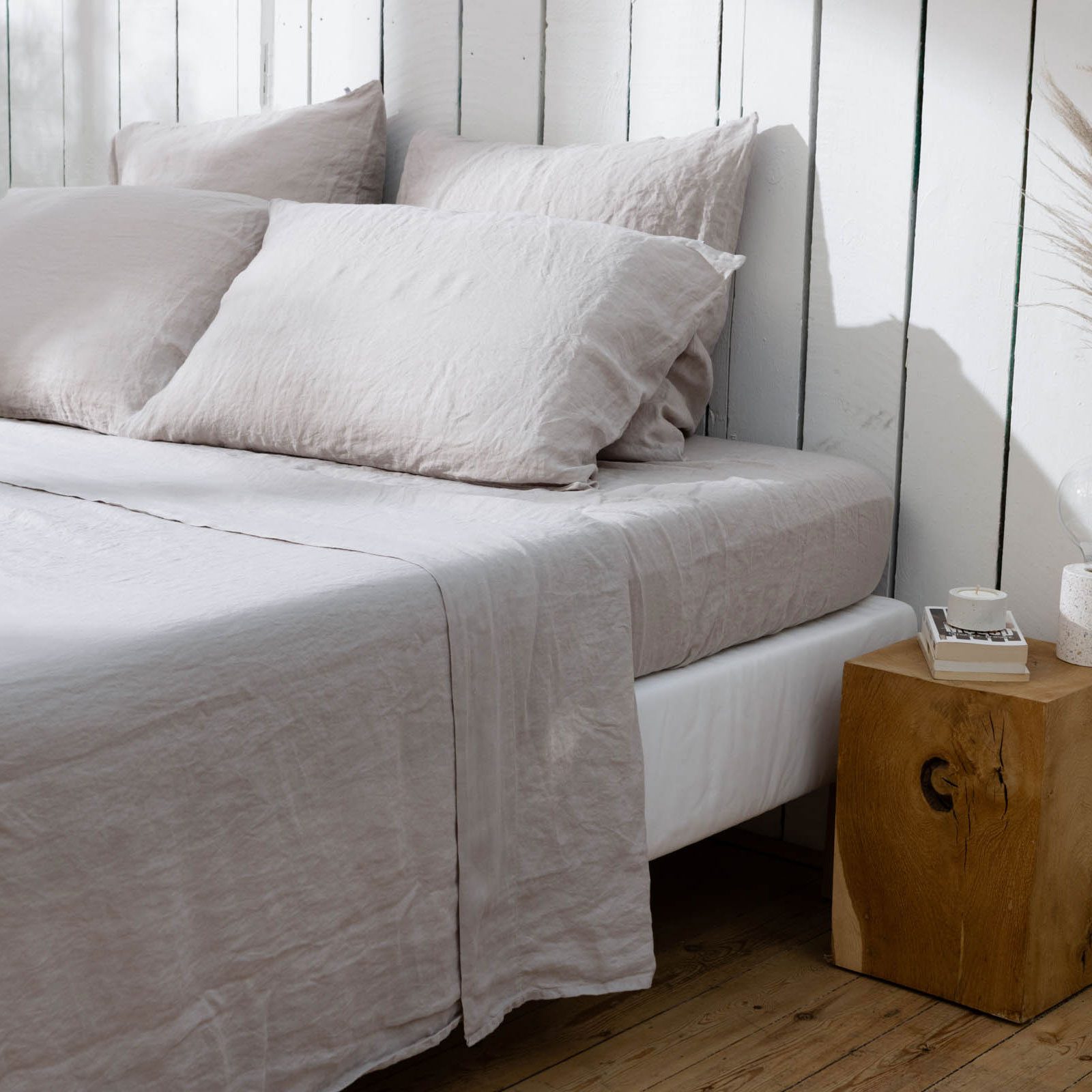 stone-washed-linen-flat-sheet-natural-2