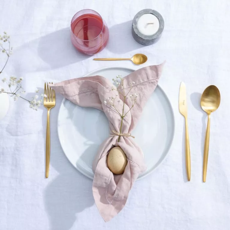 stone-washed-linen-hem-stitch-table-napkin-powder-pink-49x49-5