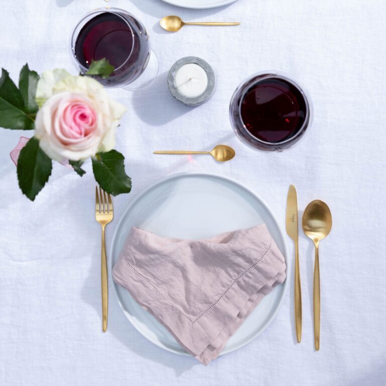 stone-washed-linen-hem-stitch-table-napkin-powder-pink-49x49-6